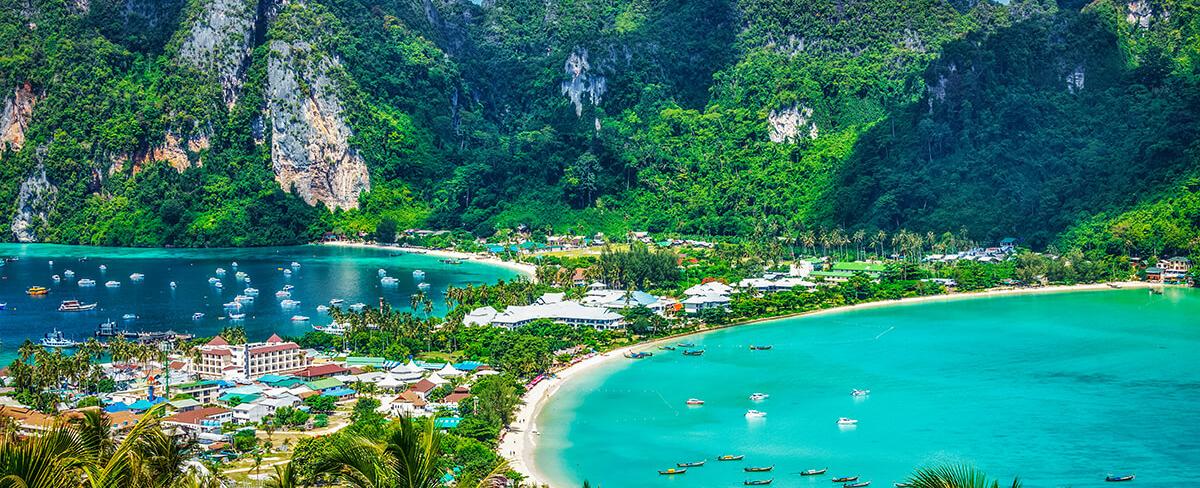 Krabi vs. Phi Phi Islands - Which Thai Destination is Right for You?