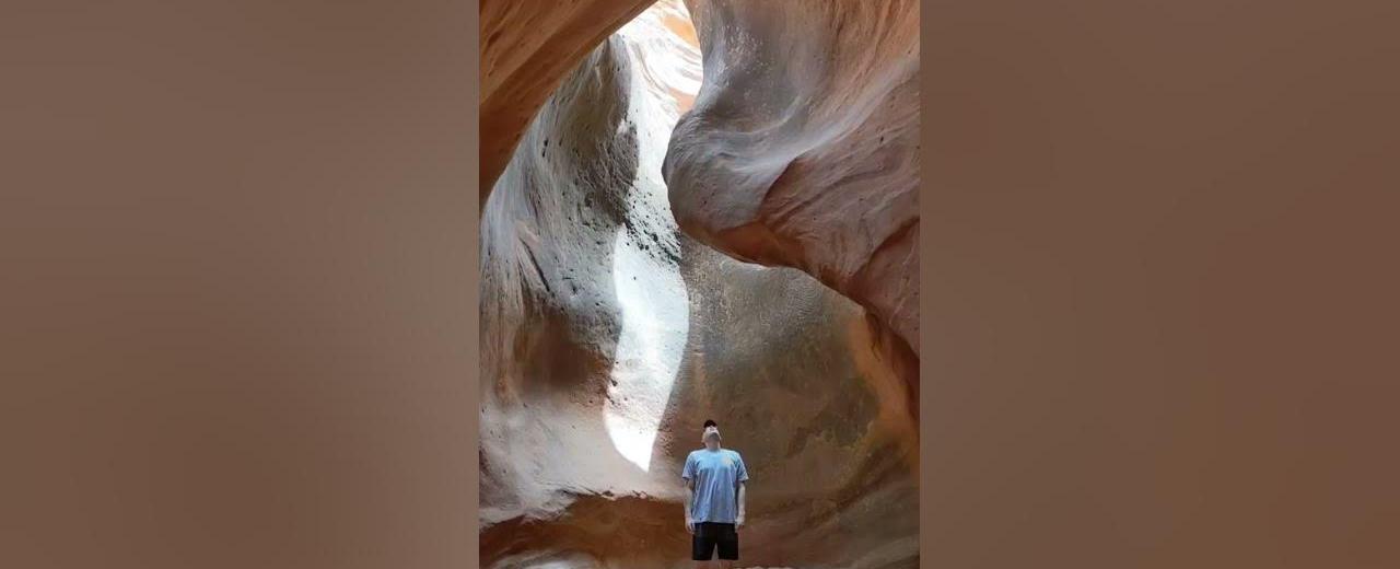 Red Rock Slot Canyon Zion - A Hidden Gem for Hikers